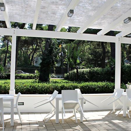 Il Melograno B&B 卡斯特拉巴特滨海 外观 照片